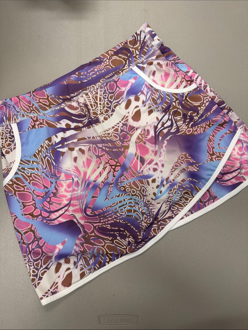 Sofibella Multicolor Athletic Tennis Skirt Skort White Shorts Abstract Sz Medium